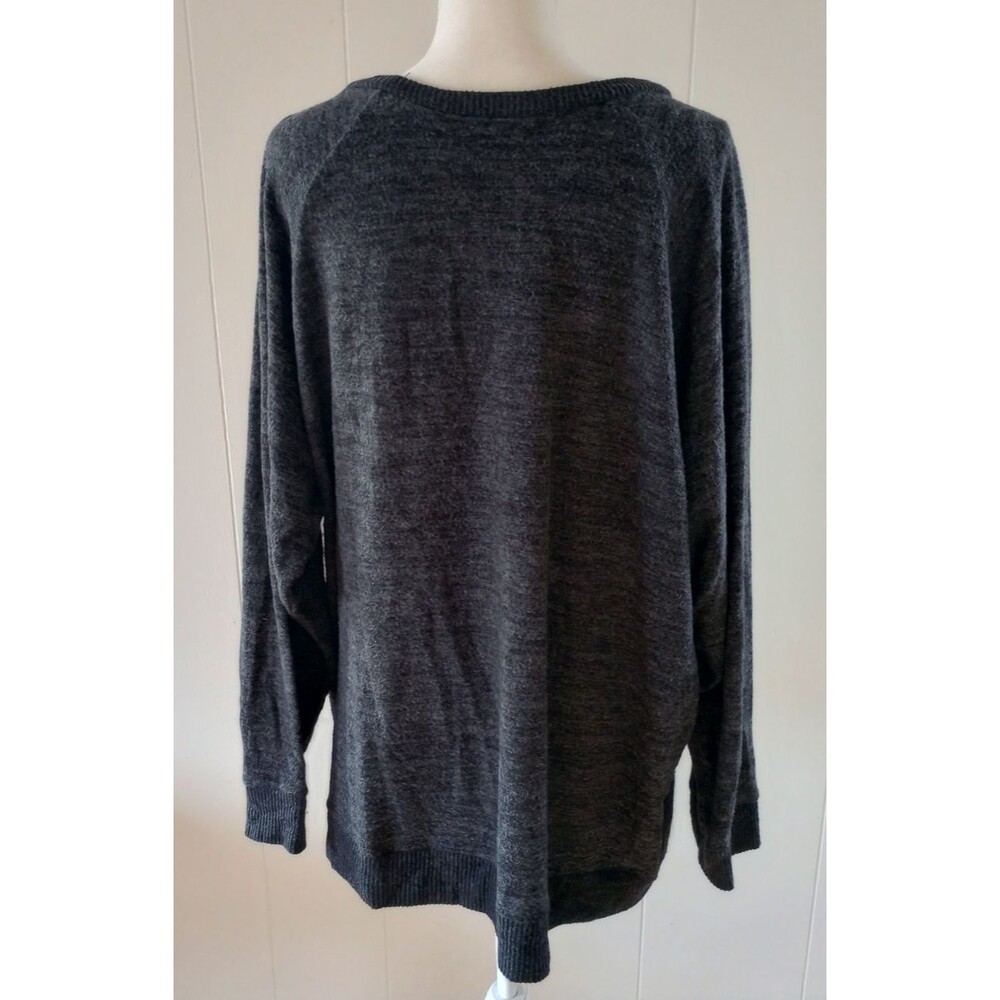 Torrid Super Soft Plush Sweater Top Gray Studded Size 4 4X Cozy Stretch Casual - Picture 4 of 7